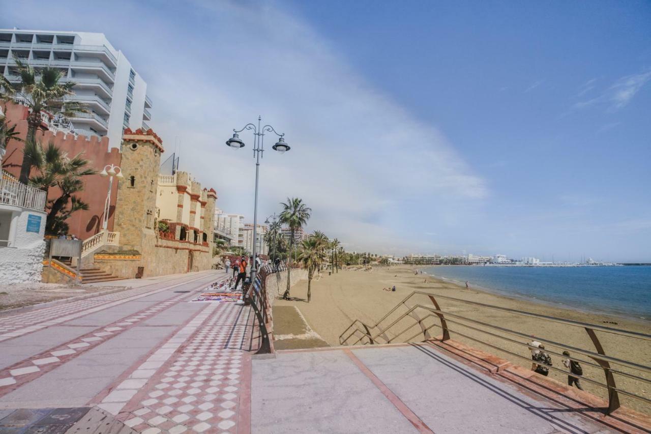 Fantanstico Apartamento Sobre El Mar Benalmádena Exterior photo