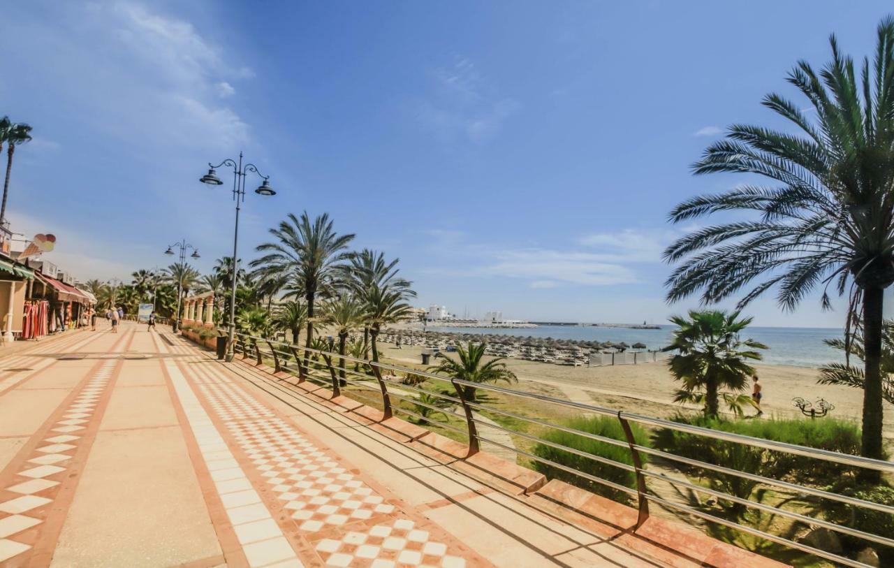 Fantanstico Apartamento Sobre El Mar Benalmádena Exterior photo