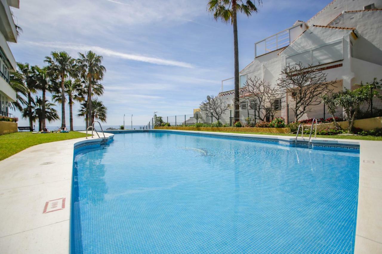 Fantanstico Apartamento Sobre El Mar Benalmádena Exterior photo